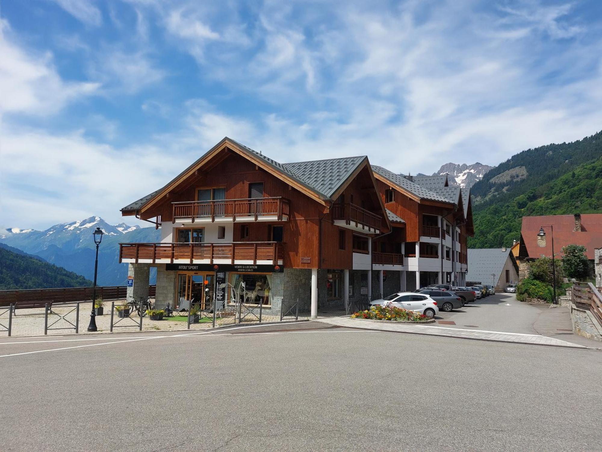 Terresens - Le Saphir Aparthotel Vaujany Eksteriør bilde